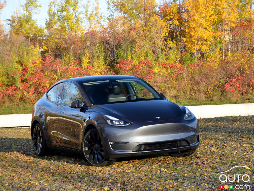 2022 Tesla Y Performance